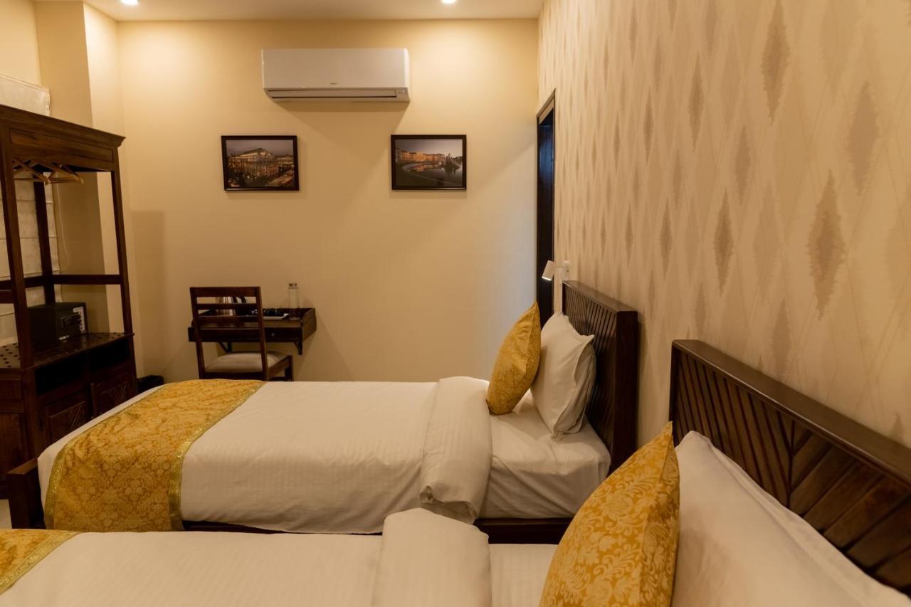 Vienna- A Boutique Hotel Jaipur Bagian luar foto