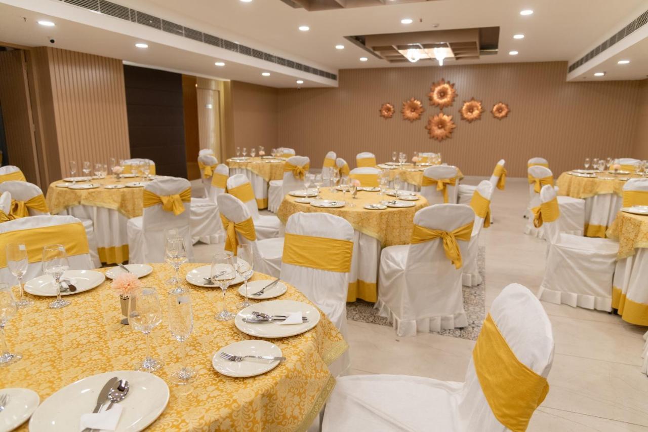 Vienna- A Boutique Hotel Jaipur Bagian luar foto